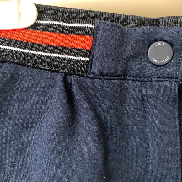 US 10 Hugo Boss Navy Blue Shorts - Picture 3 of 7